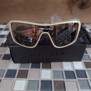 Oakley Ridgeline Desert Tan,Prizm Tungsten Polarized